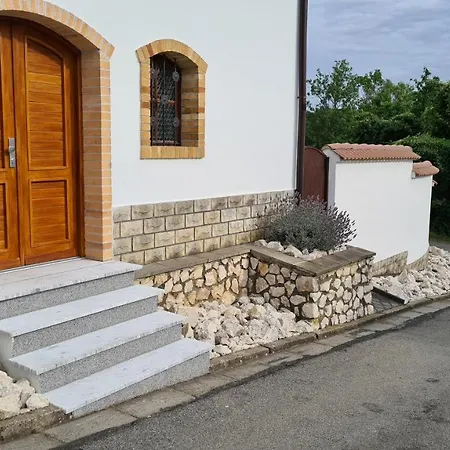 Turold 公寓 米库洛夫